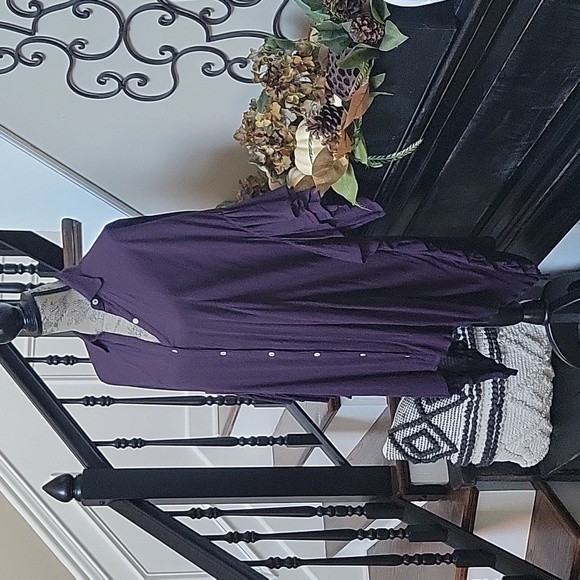 Free People Button Up Ruffle Oversized Top XS/S with Pockets!!! - Picture 3 of 10